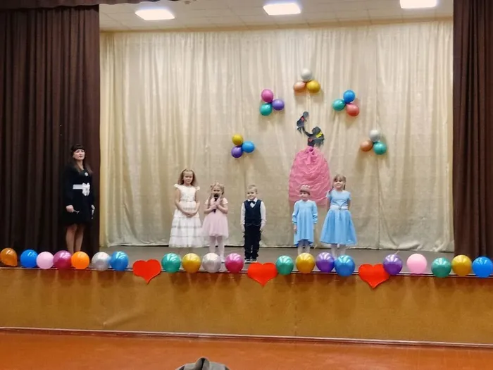 Воспитанники детского сада - стихи для мамы