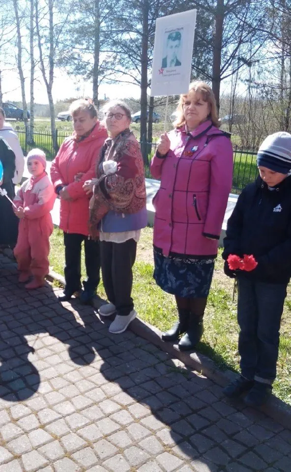 На митинге не зримо присутствуют погибшие в боях за Родину